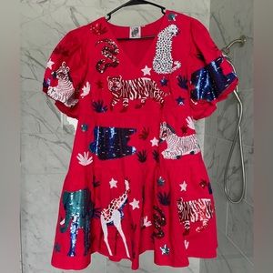 Queens of sparkles. Size small. Red